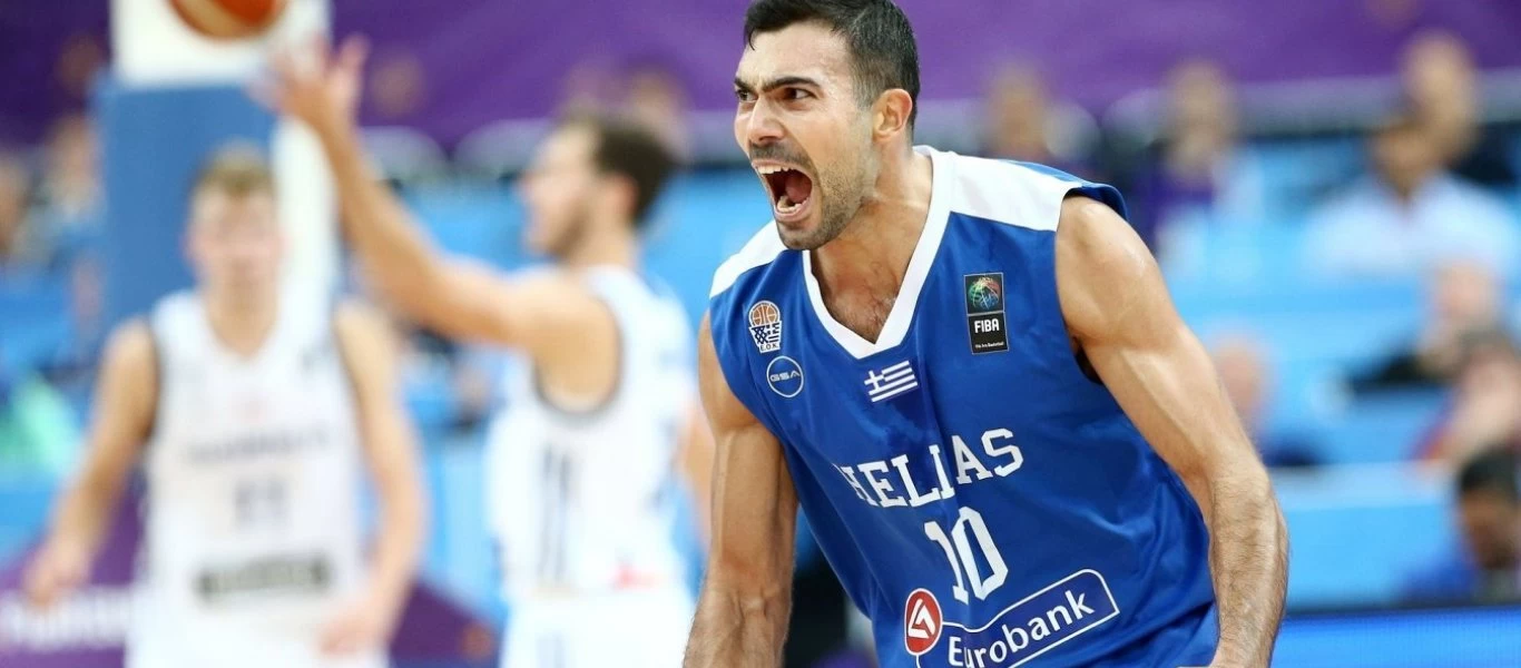 Ελλάδα – Ιταλία: Πρόβλημα τραυματισμού στον Κώστα Σλούκα στο φιλικό της Εθνικής